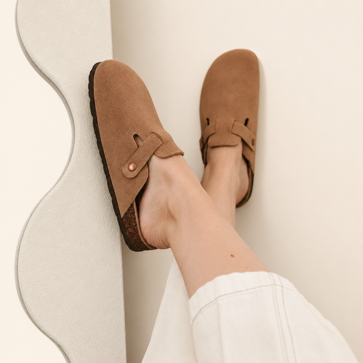 Bergen Wildleder-Komfortclogs – 1 kaufen, 2 erhalten